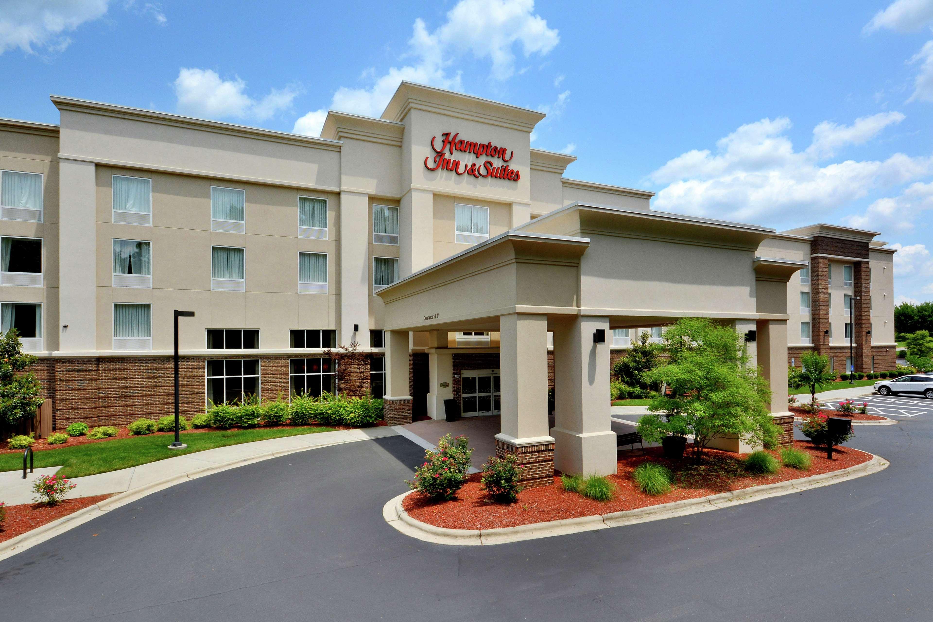 Hampton Inn & Suites האנטרסוויל מראה חיצוני תמונה
