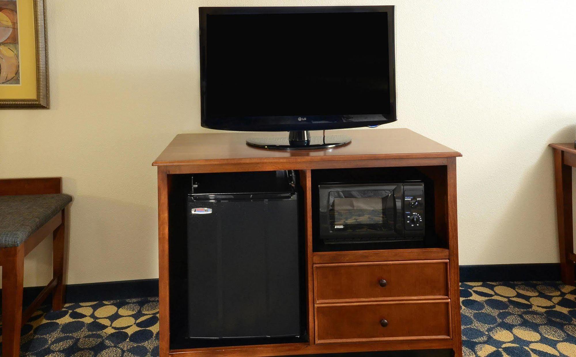 Hampton Inn & Suites האנטרסוויל מראה חיצוני תמונה